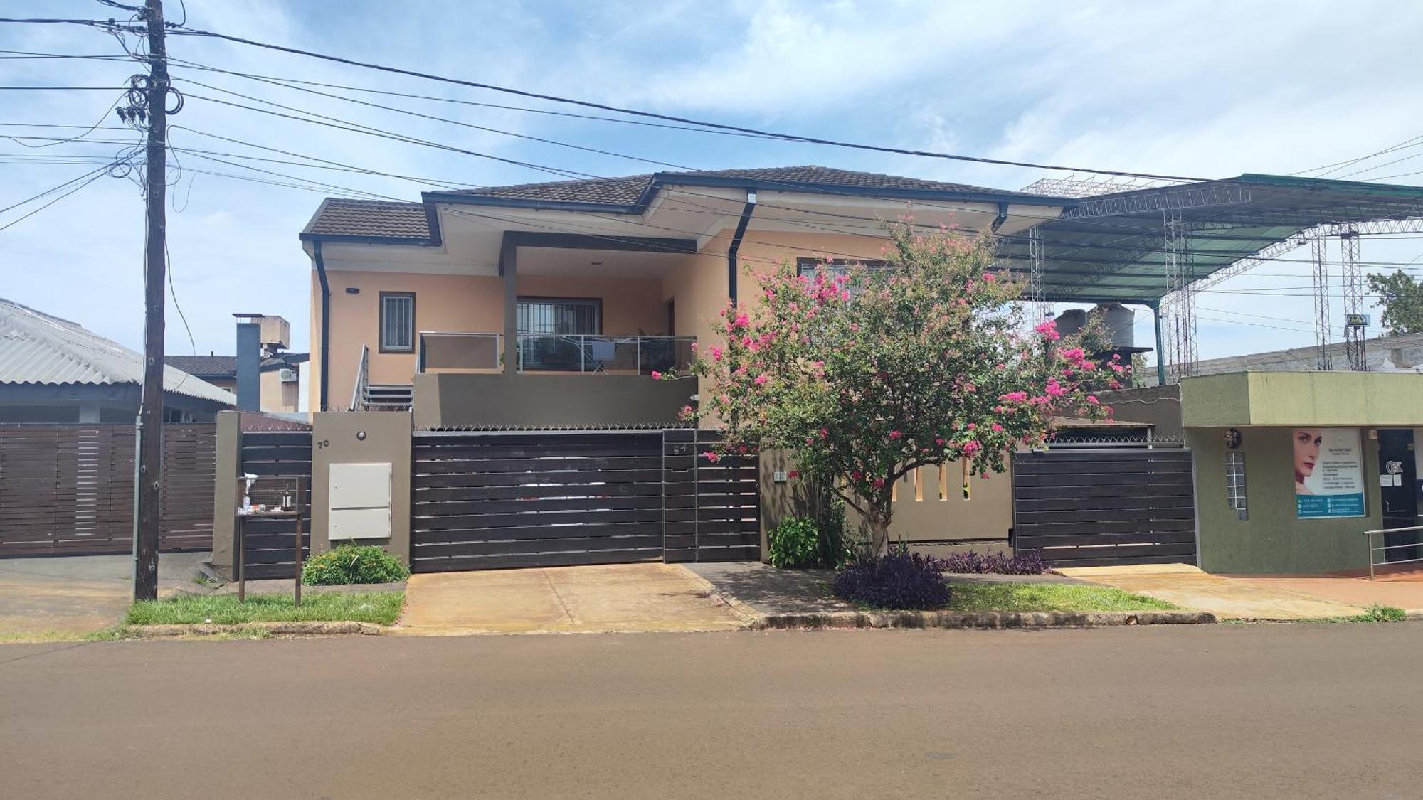 Excelente Departamento - Cataratas Alquiler Temporario 푸에르토이과수 외부 사진