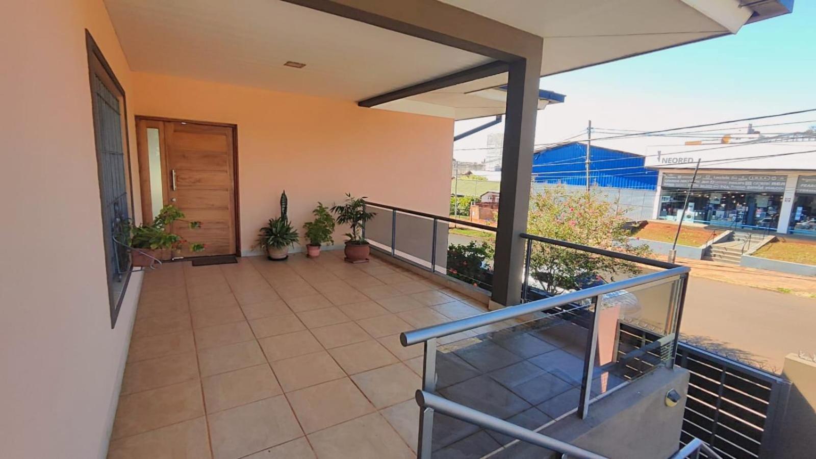 Excelente Departamento - Cataratas Alquiler Temporario 푸에르토이과수 외부 사진