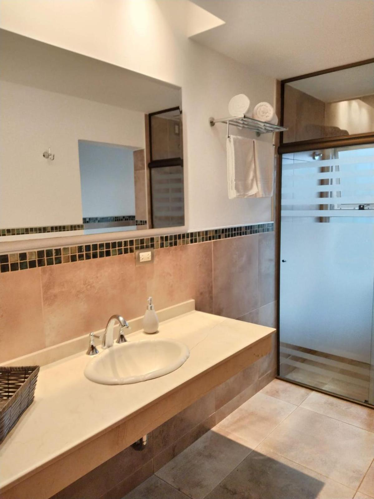 Excelente Departamento - Cataratas Alquiler Temporario 푸에르토이과수 외부 사진